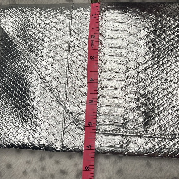 XL Silver Faux Snakeskin Clutch - Picture 5 of 5